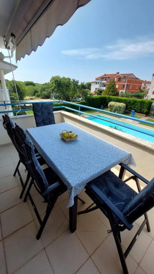 Apartman Lucija Ровінь Екстер'єр фото